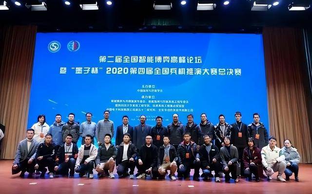 谣言止于智者：齐秦家属否认传闻，歌坛传奇人物现身云南高尔夫场【卫生】风尚中国网